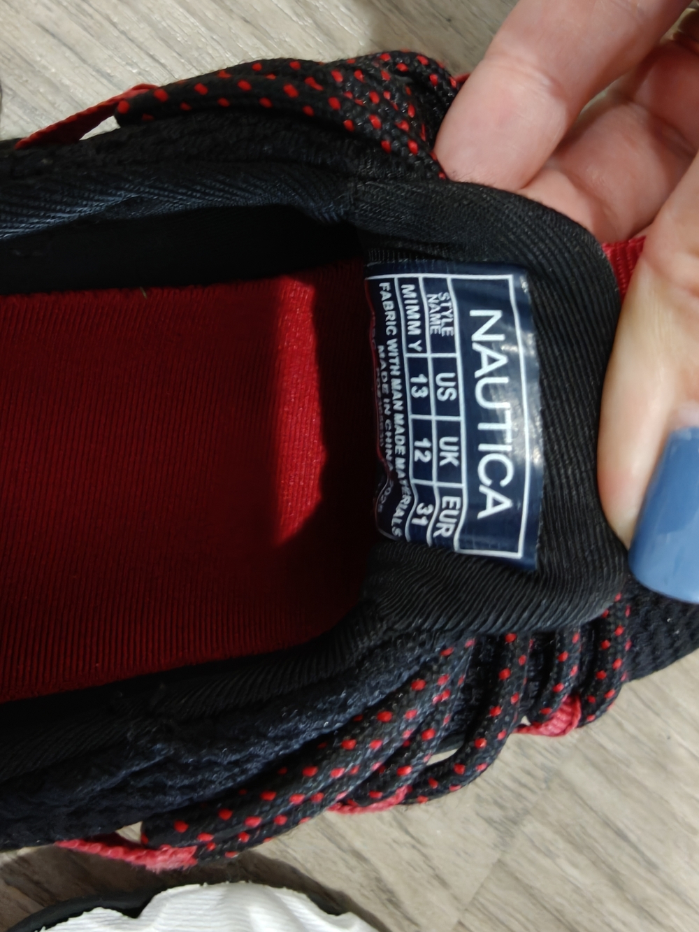 Nautica Black and Red Knit Slip-On Shoe Kids Size 13 Boys - Picture 2 of 5